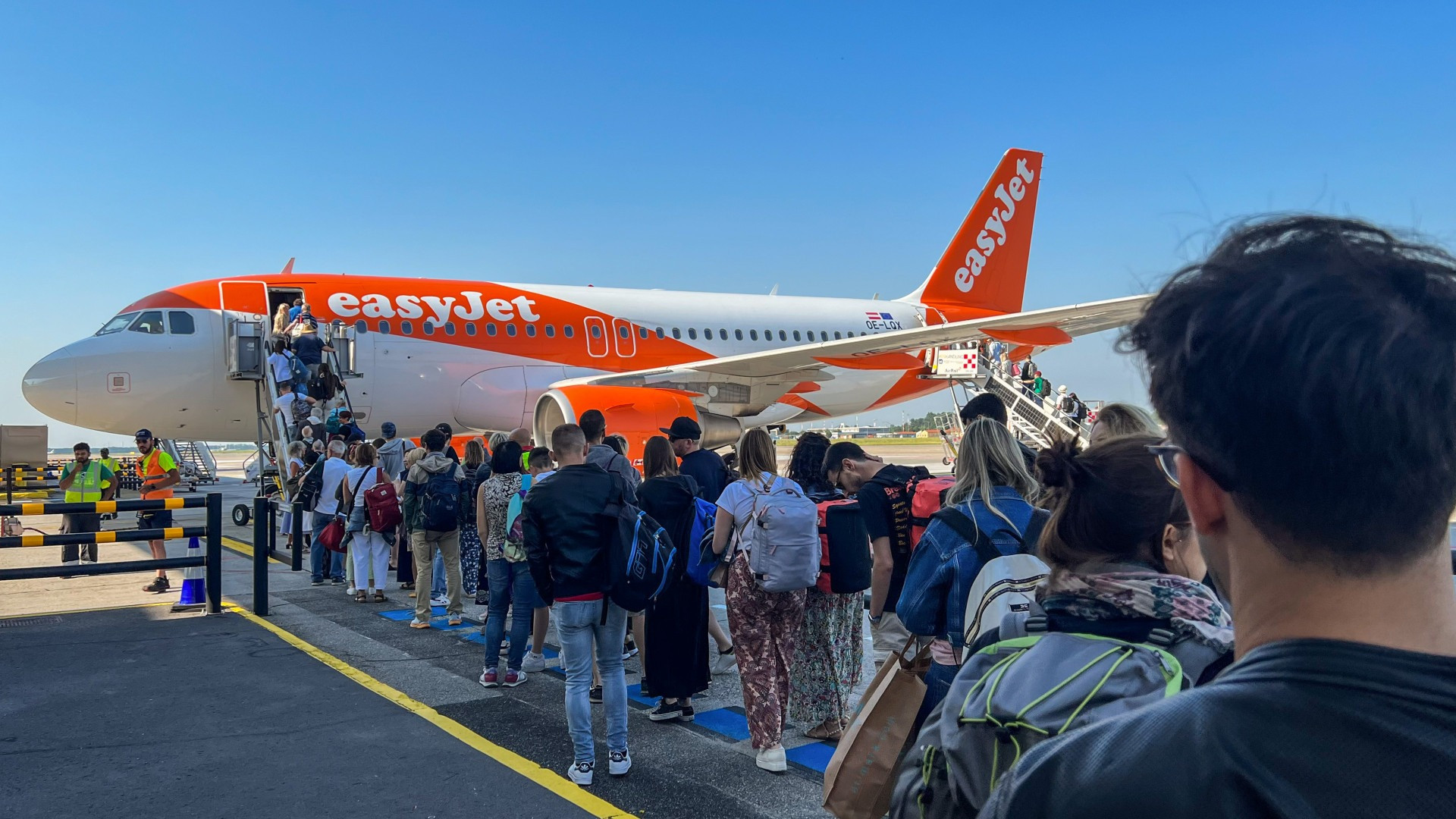 easyjet delayed flight