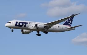 lot-polish-airlines-delayed-flight